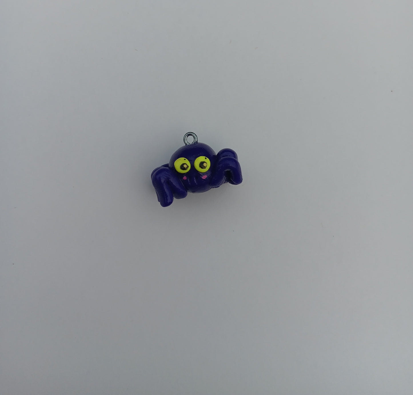 Kawaii purple spider charms / polymer clay spider Halloween charms / Halloween holiday jewelry / Halloween charms spider stitch markers