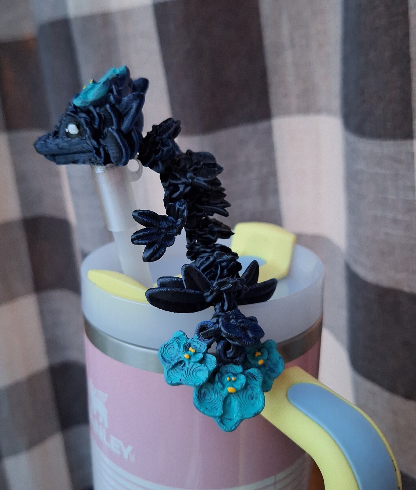 3D articulated iris flower dragon straw cap / 3d printed dragon animals / floral dragon tadling straw topper cover Fidget figurines