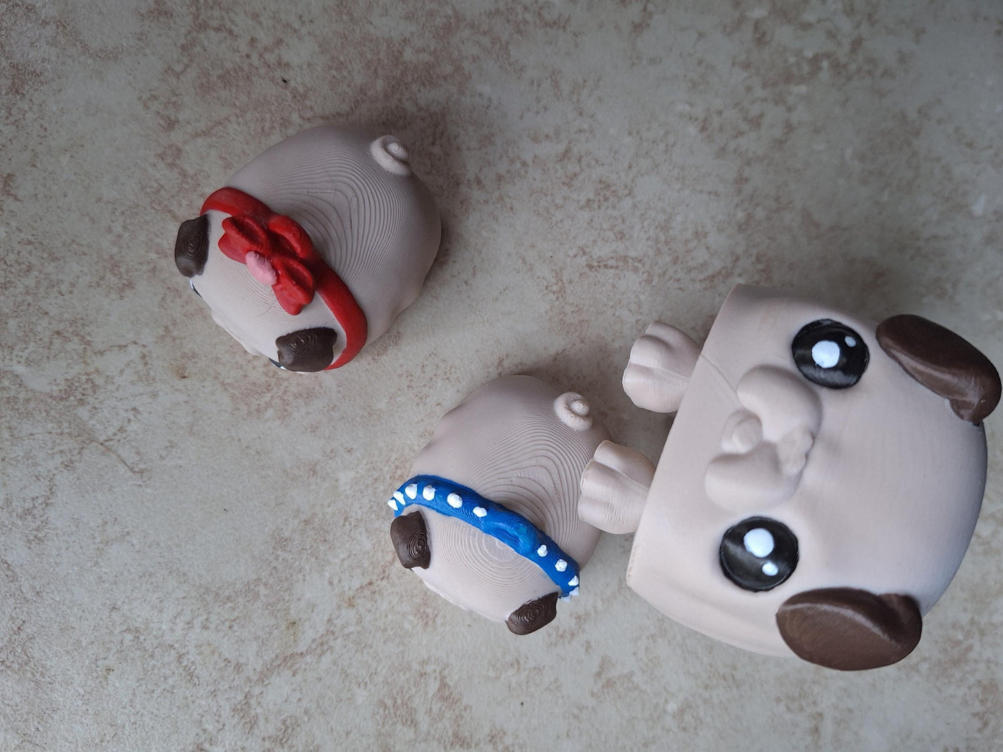 3D articulated pug puppy / 3d printed puppy dog / 3d printed animals pug keychain figurine knick knack Fidget