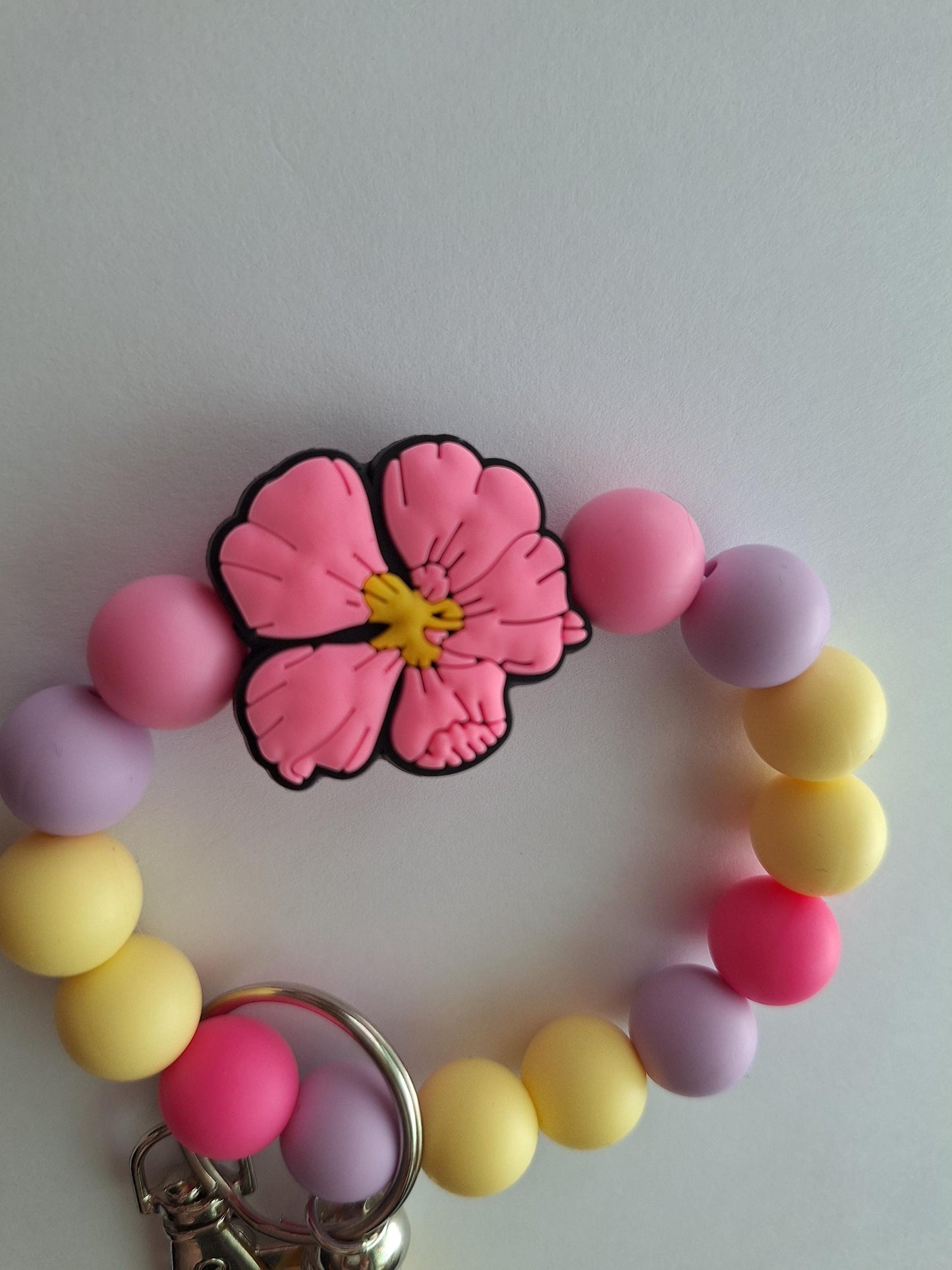 Silicone beaded wristlet keychain cute pink flower plant silicone beaded wristlet keychain / green thumb floral bag accessories key chain
