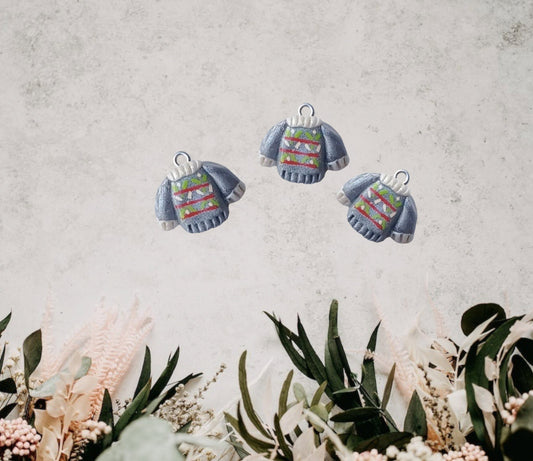 Kawaii winter sweater charm set / polymer clay sweater charms /  Christmas jewelry charms / ugly Christmas sweater charm