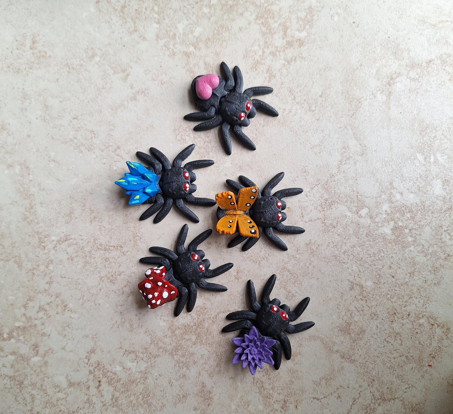 3D articulated small spiders / 3d printed spider insect animals / floral holiday halloween spider knick knack Fidget figurines butterfly