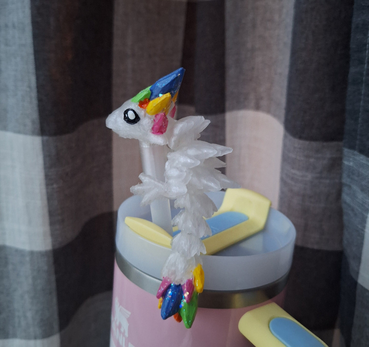 3D articulated crystal gemstone dragon straw cap / 3d printed dragon animals / crystal gem tadling straw topper cover Fidget figurines