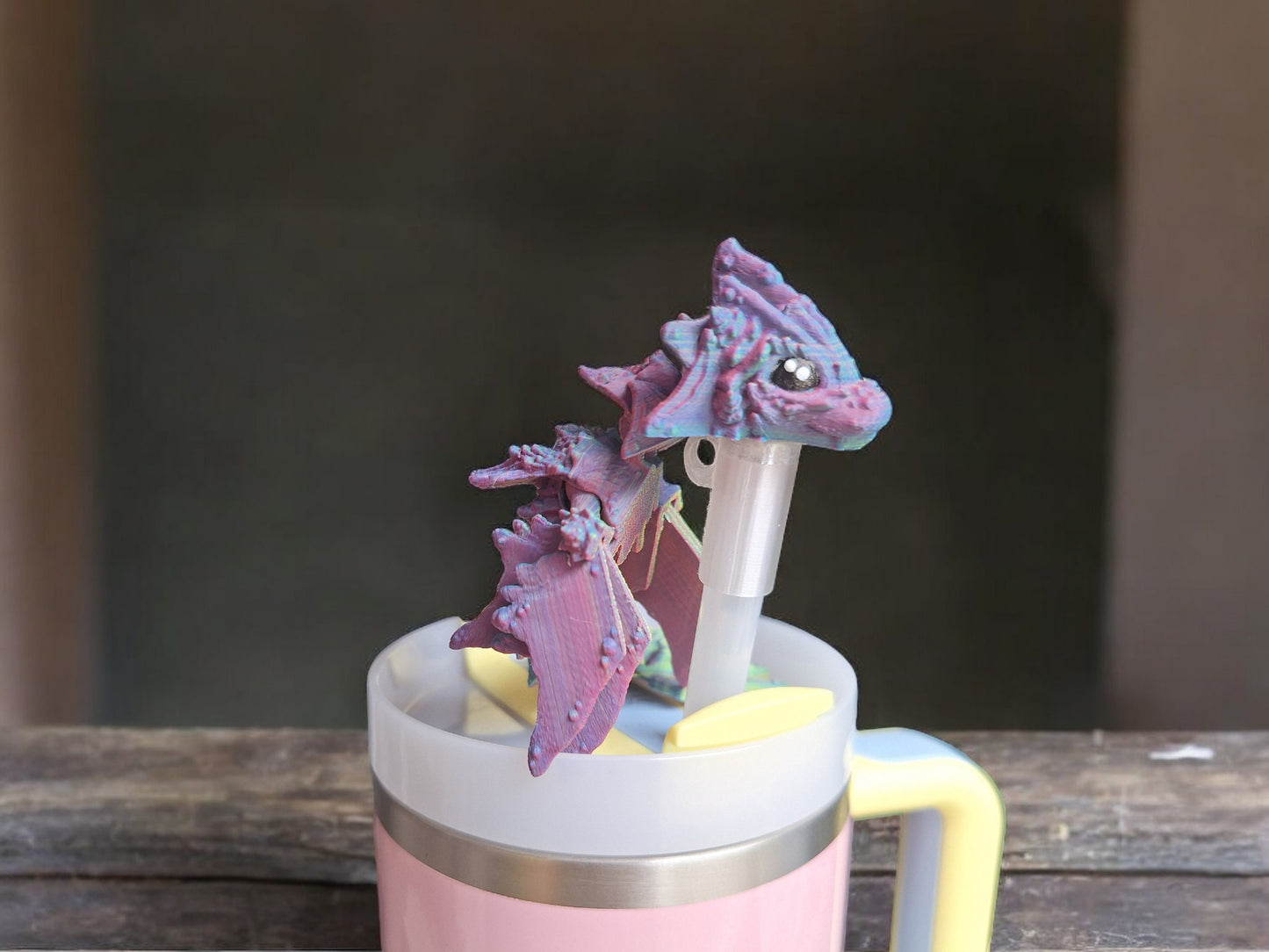 3D articulated colorful ocean dragon straw cap / 3d printed dragon animal / rainbow beach tadling dragon straw topper cover Fidget figurines