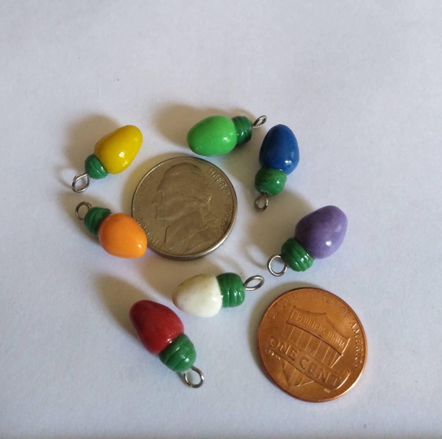 Polymer clay Christmas lights charm set / polymer clay Christmas holiday charms jewelry stitch marker progress keeper notions