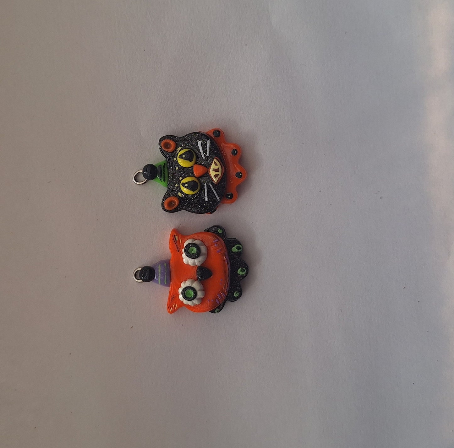 Kawaii spooky cat owl charms / polymer clay halloween charms / retro clay charms / cat owl halloween jewelry charms stitchmarker