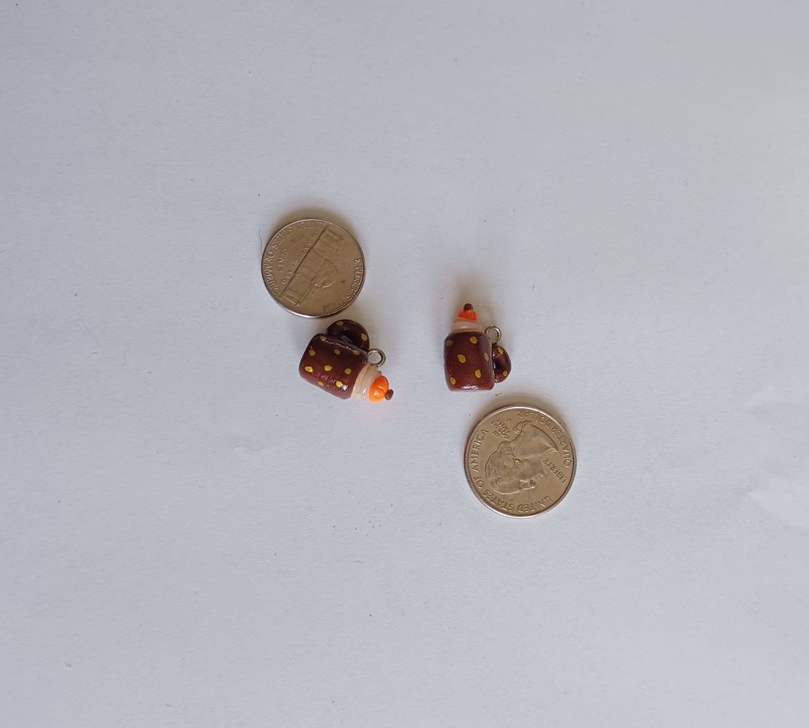 Kawaii coffee pumpkin spice mocha latte charms / polymer clay coffee charms / kawaii food charms / kawaii food jewelry / Christmas charms