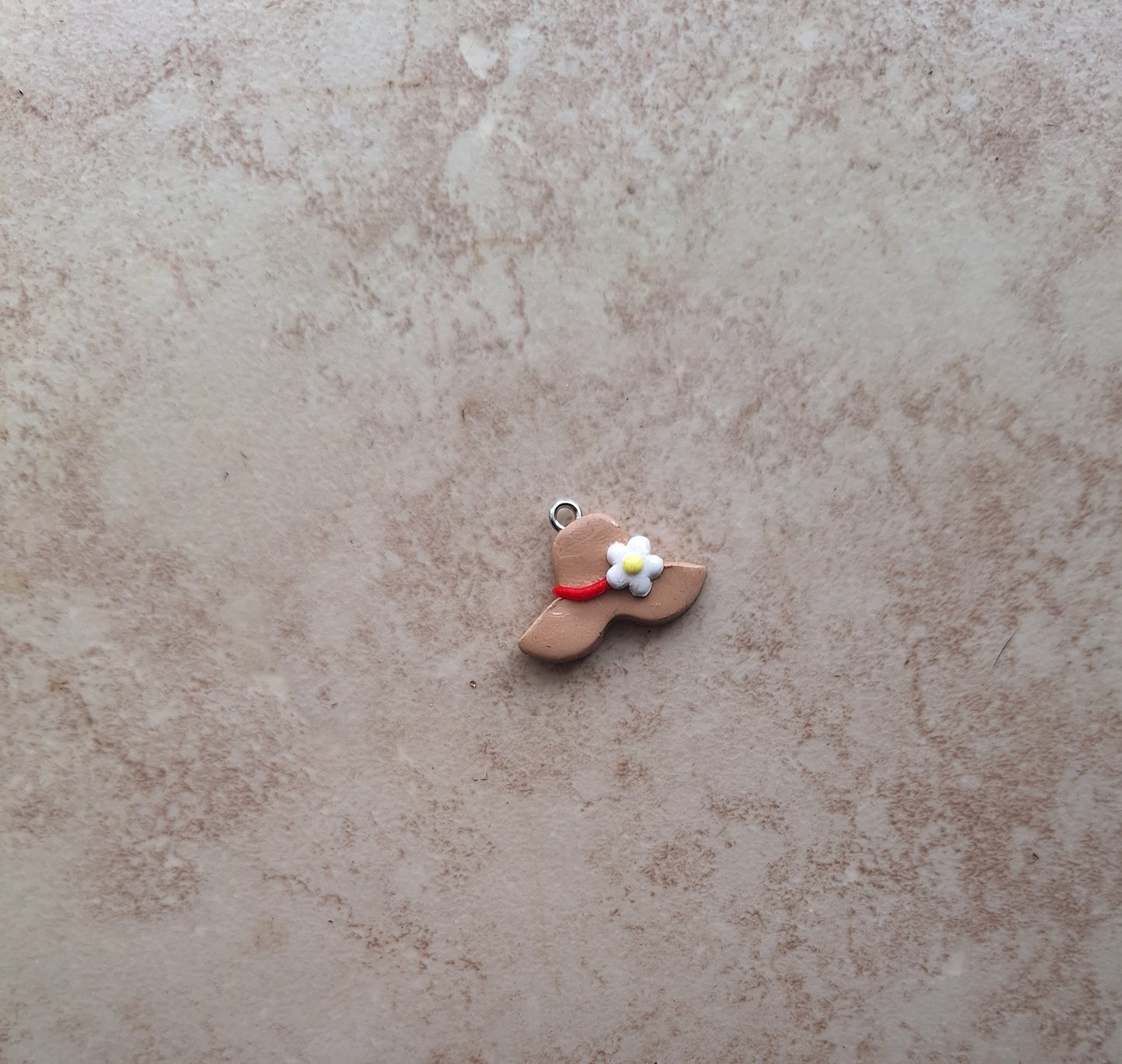 Kawaii floral sun hat charms / polymer clay flower charms / flowers spring summer charms / clay gardening jewelry stitch marker