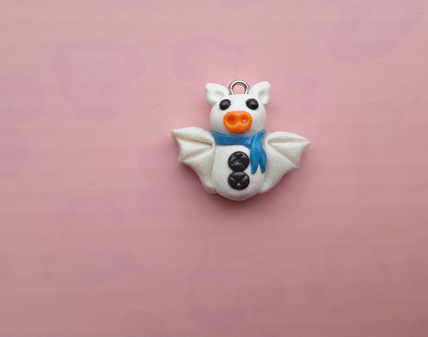 Kawaii clay snowman bat charm / polymer clay holiday charms / clay charm jewelry / christmas bat charm stitch marker progress keeper