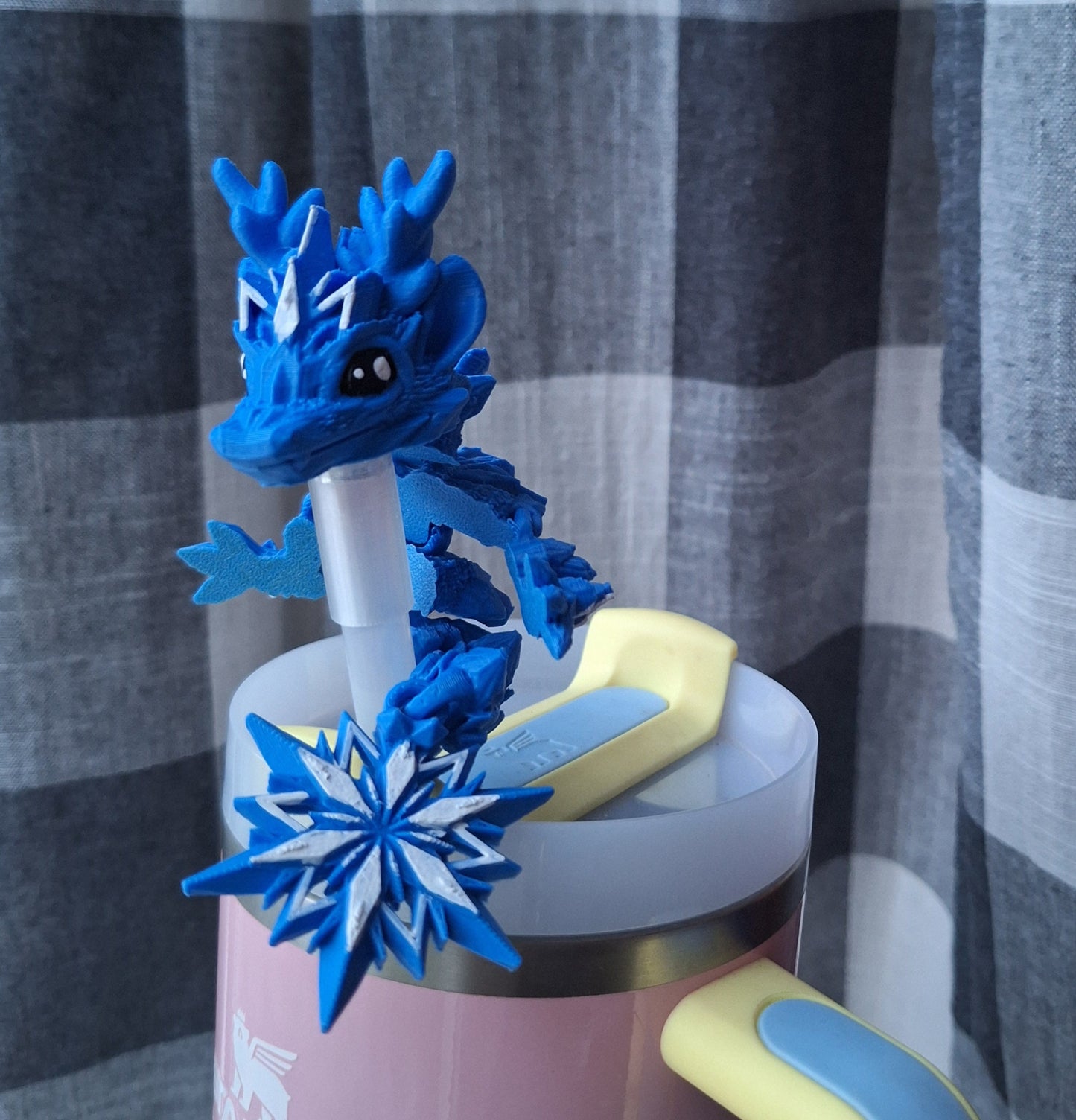 3D articulated blue snow dragon straw cap / 3d printed dragon animals / Ice snow winter dragon straw topper cover Fidget figurines