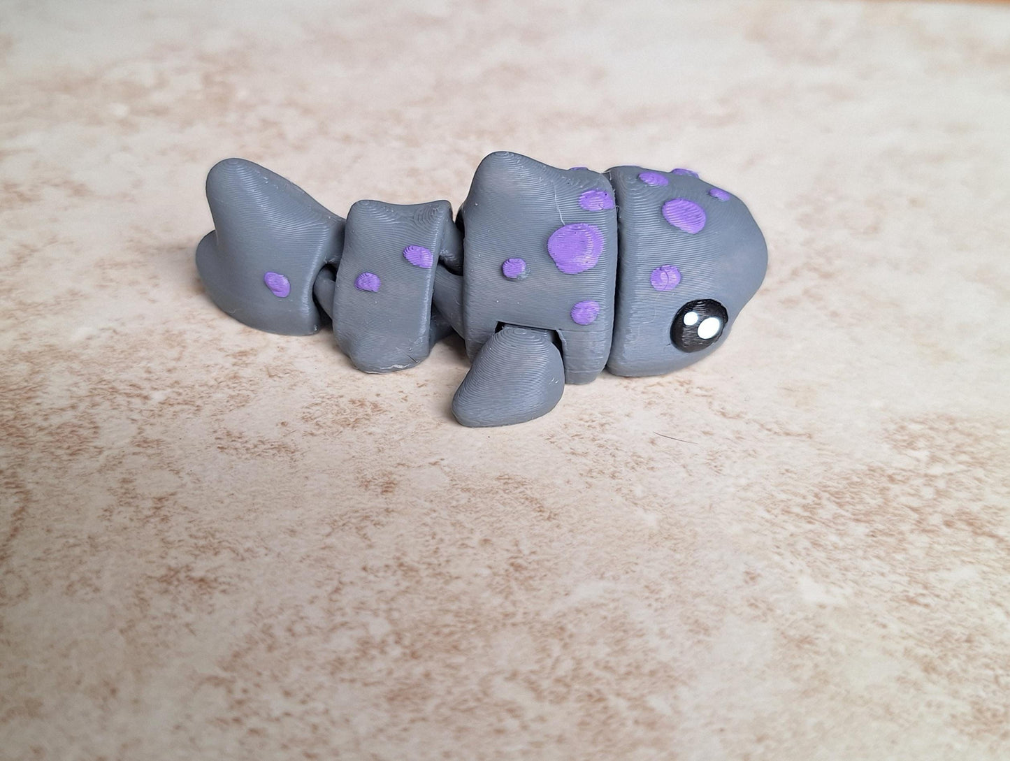 3D articulated kawaii whale shark / 3d printed shark  / 3d printed animals whale shark figurine knick knack Fidget