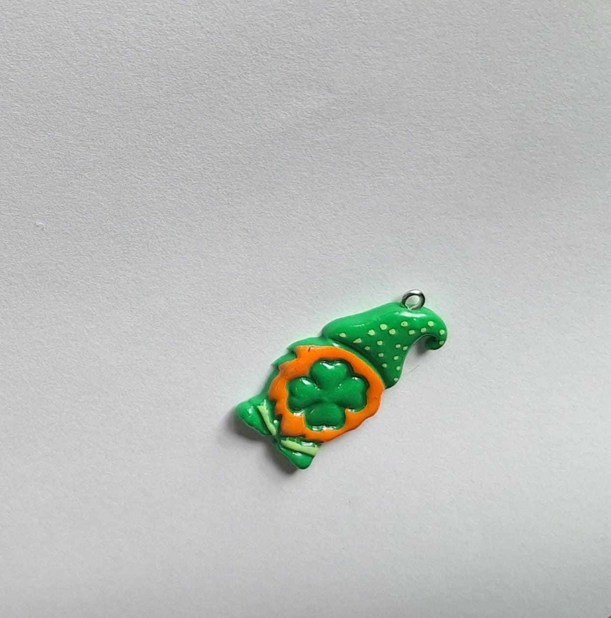 Kawaii polka dot green clover gnome charms / polymer clay st patricks day gnome charm / leprechaun gnome charm stitch marker progress keeper