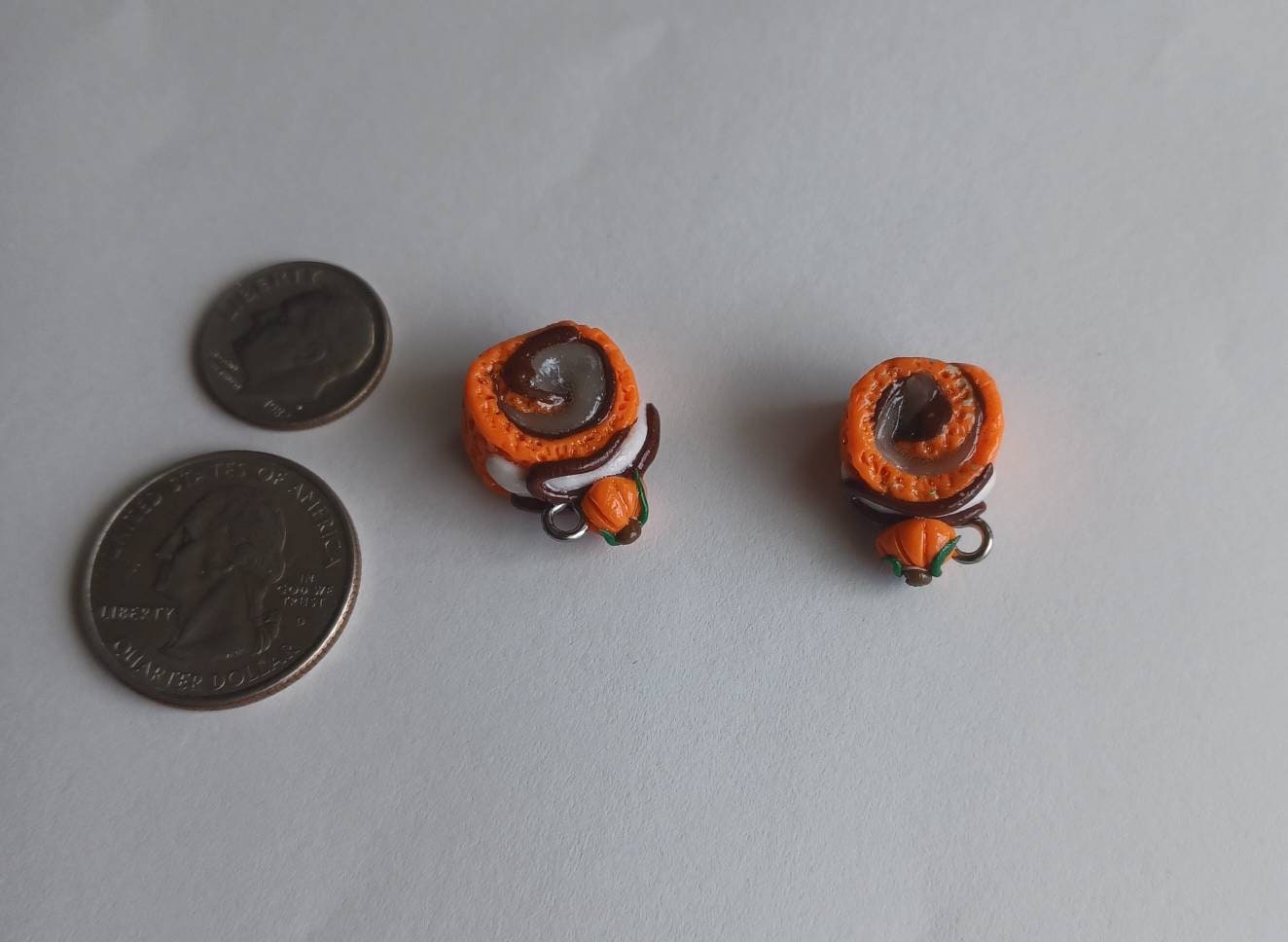 Kawaii pumpkin roll cake charms / polymer clay halloween charms / kawaii clay charms / kawaii clay jewelry / pumpkin cake roll charms
