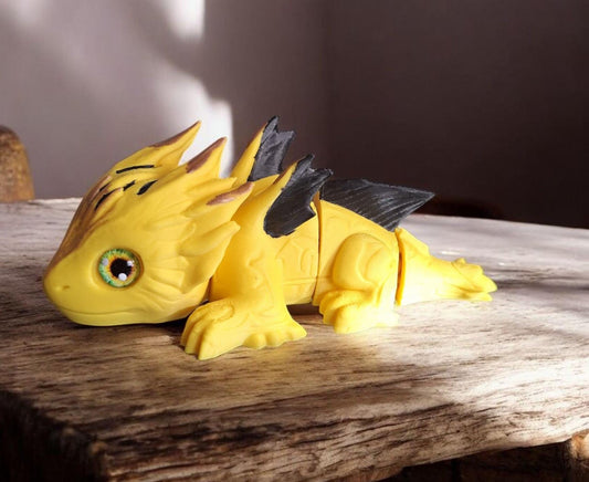 3D articulated printed and painted baby electric style dragon / 3d printed baby dragon / 3d printed desk pet figurine fidget Serev3d design