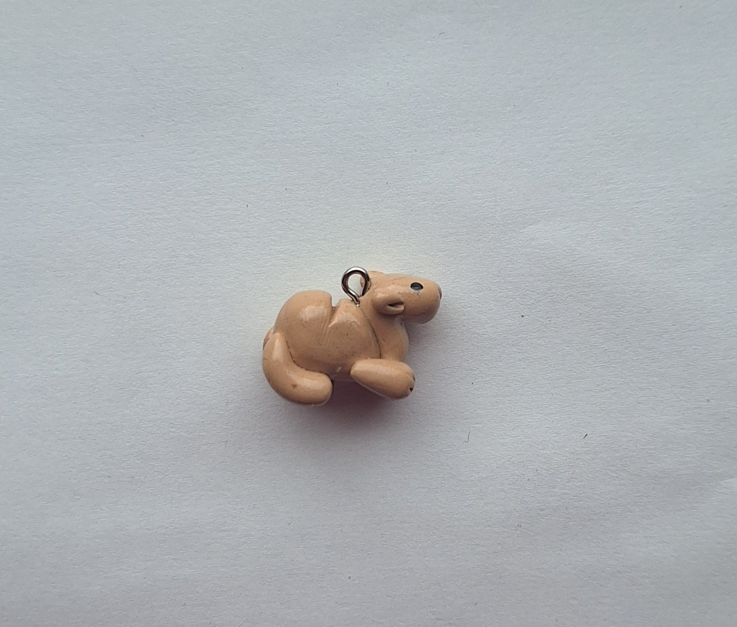 Kawaii resting camel charms / polymer clay camel charms / kawaii charms / kawaii animal jewelry charms camel stitch marker
