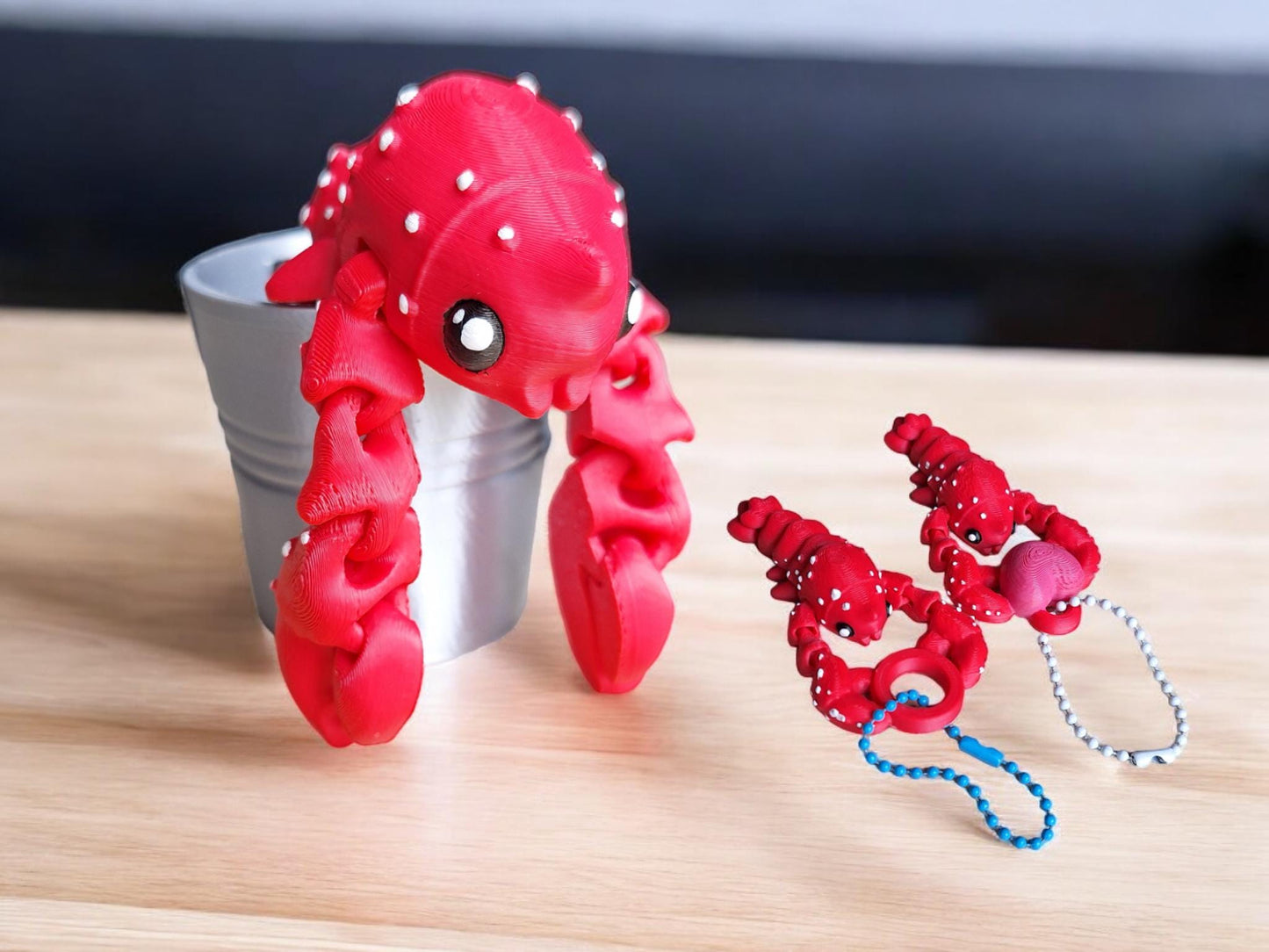 3D articulated lobster / 3d printed lobster bucket / 3d printed animals lobster keychain figurine knick knack Fidget