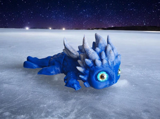 3D articulated printed and painted blue white baby ice dragon / 3d printed baby dragon / 3d printed desk pet figurine fidget Serev3d design