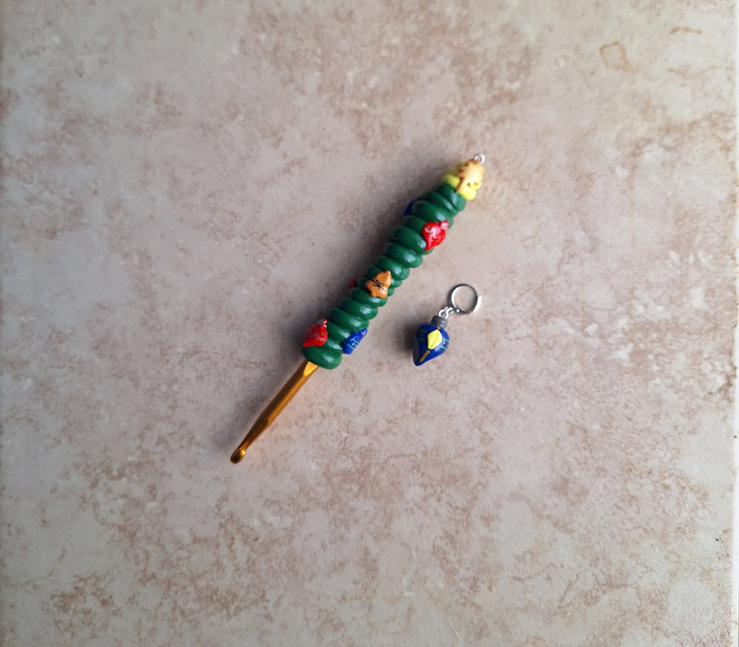 Polymer swirl tree Christmas holiday crochet hook with stitch marker