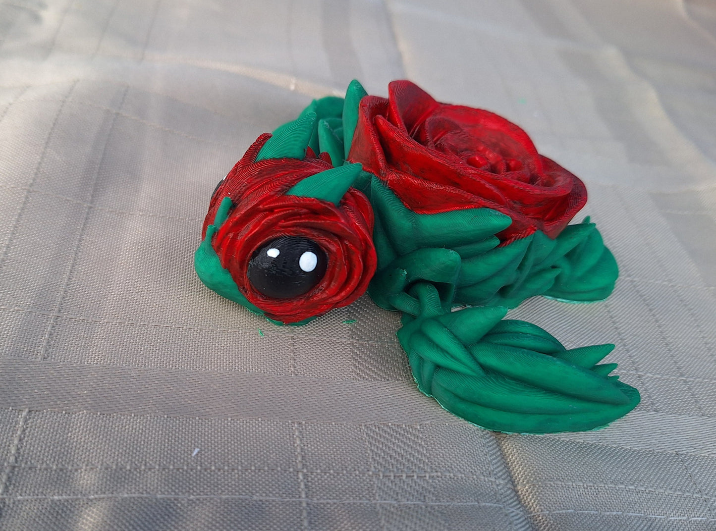 3D articulated red yellow flower rose turtle / 3d printed turtle animals / floral rose turtle knick knack Fidget figurines