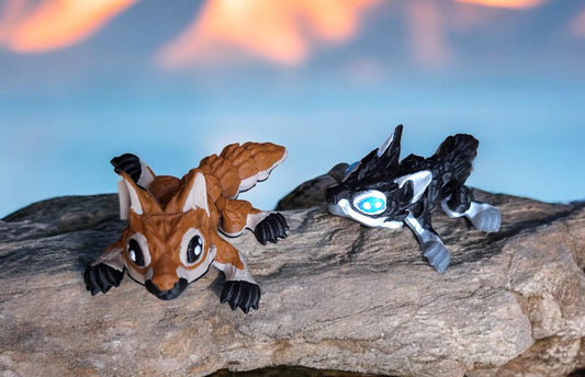 3D articulated printed wolf pup flexi animal / 3d printed wolf pup dog animals / 3d print husky Shepherd knick knack Fidget figurines