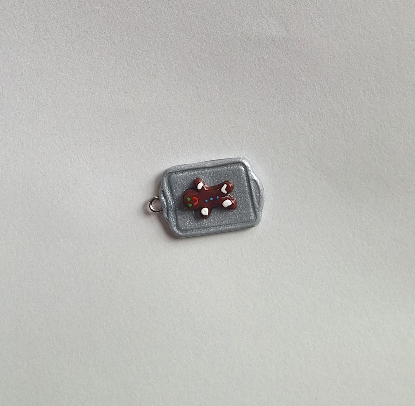 Kawaii gingerbread man cookie baking tray charms / polymer clay cookie charms / kawaii food charm food jewelry charm stitch marker