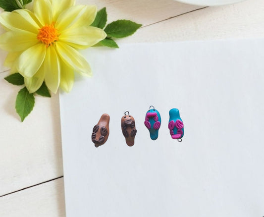 Kawaii platypus charms/ polymer platypus charms / kawaii colorful platypus charms / platypus jewelry stitchmarker progress keeper