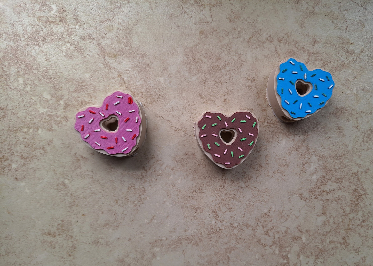 3D printed frosted heart donut straw buddy charm tumbler accessories / tumbler charm straw buddy / valentine holiday straw topper charm