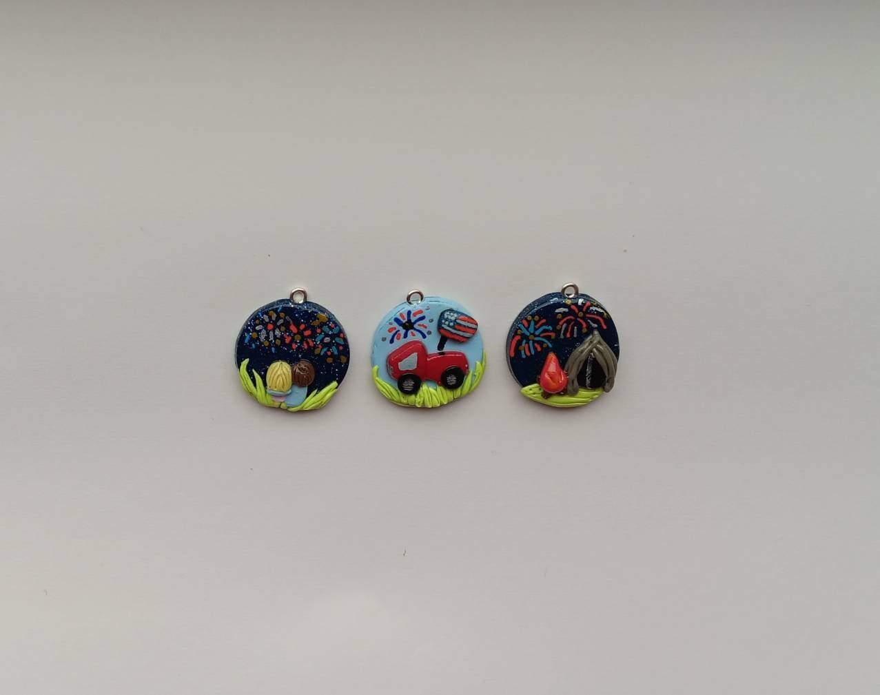 Kawaii 4th of july indepence day charms / polymer clay spring summer charms / kawaii firework charms / kawaii red white blue jewelry charms