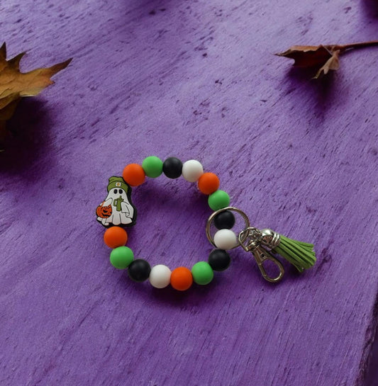 Silicone beaded wristlet keychain / fall halloween beaded wristlet ghost keychain / ghost with cup and beanie bag accessories key chain gift