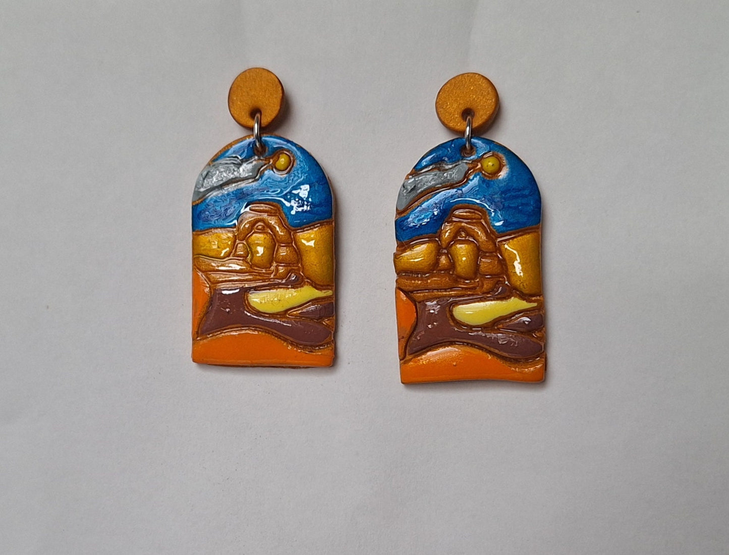 Kawaii scenery vacation spot earrings / polymer clay Arches landscape dangle earrings / clay national park jewelry trees earrings