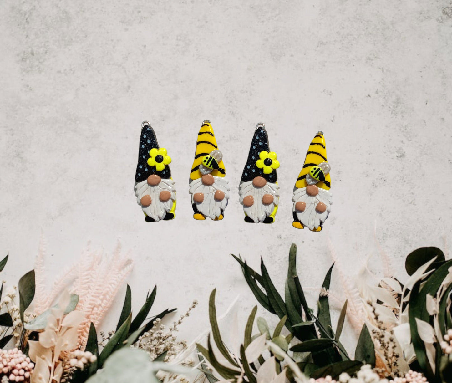 Kawaii summer bee daisy gnome charms / polymer clay floral daisy gnome charms / bumblebee gnome charms / black yellow summer gnome charms