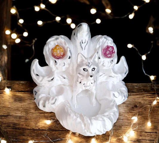 3D printed and painted white kitsune dice tower / 3d white gray kitsune fox dice tower / 3d printed d20 dice tower roller