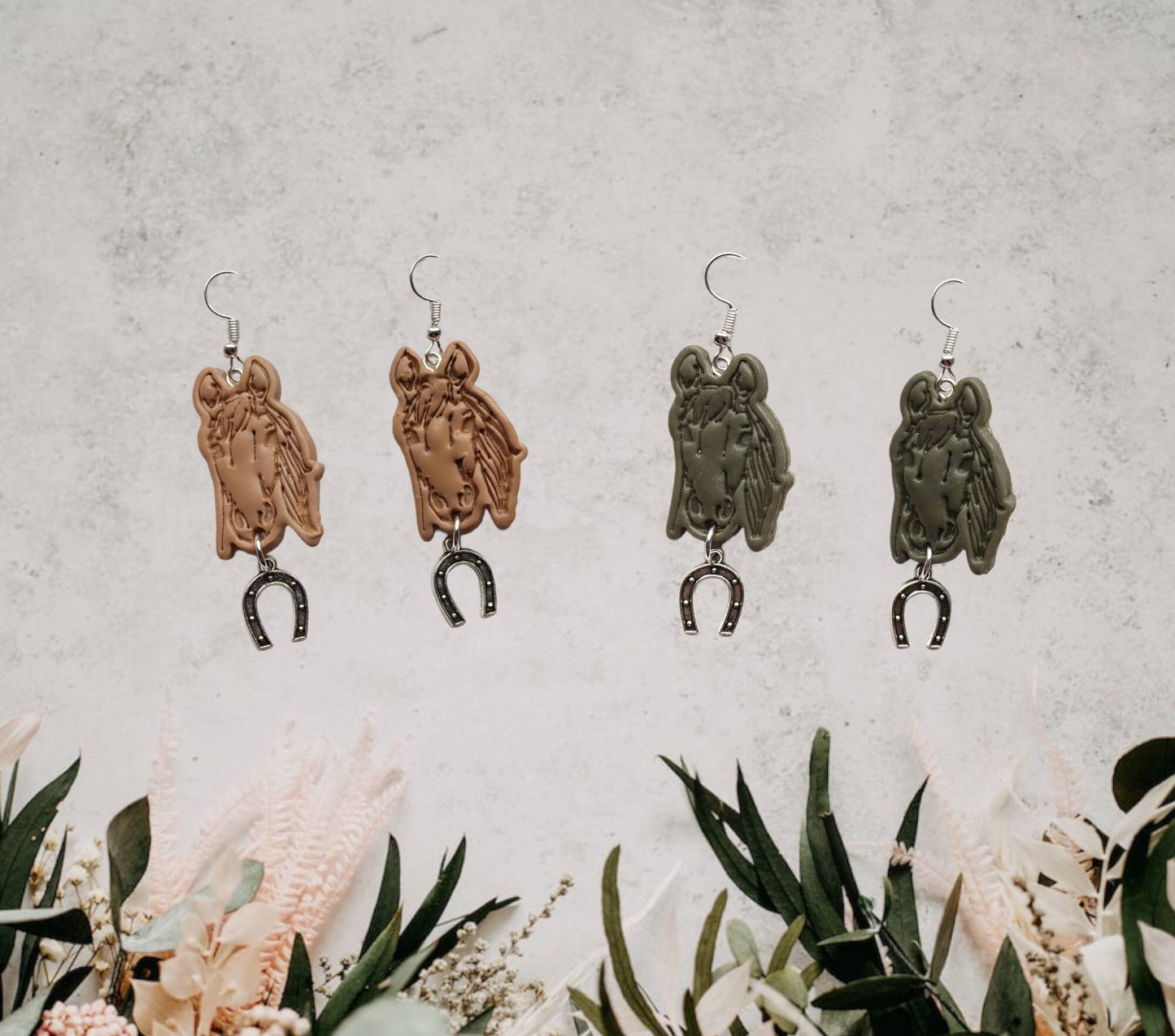 Kawaii horse and horseshoe earrings / polymer horseshoe dangle earrings / clay horse equestrian jewelry / clay horse shoe earrings