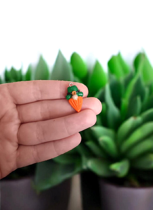 Polymer clay leprechaun charms / clay St. Patrick's day charms / kawaii leprechaun jewelry charm stitchmarker progress keeper notions